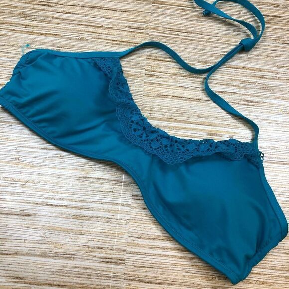 N-57 Laundry by design halter lace trim Bikini Top TEAL size L nwot - Picture 1 of 1
